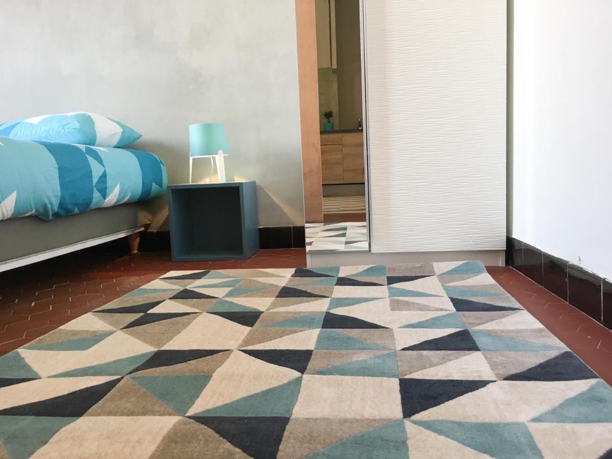 Your Home In Marseille*** Marselha Quarto foto